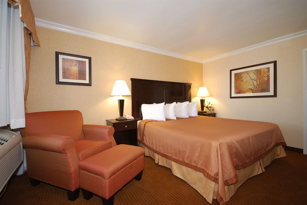Pasadena Rose & Crown Hotel Dış mekan fotoğraf