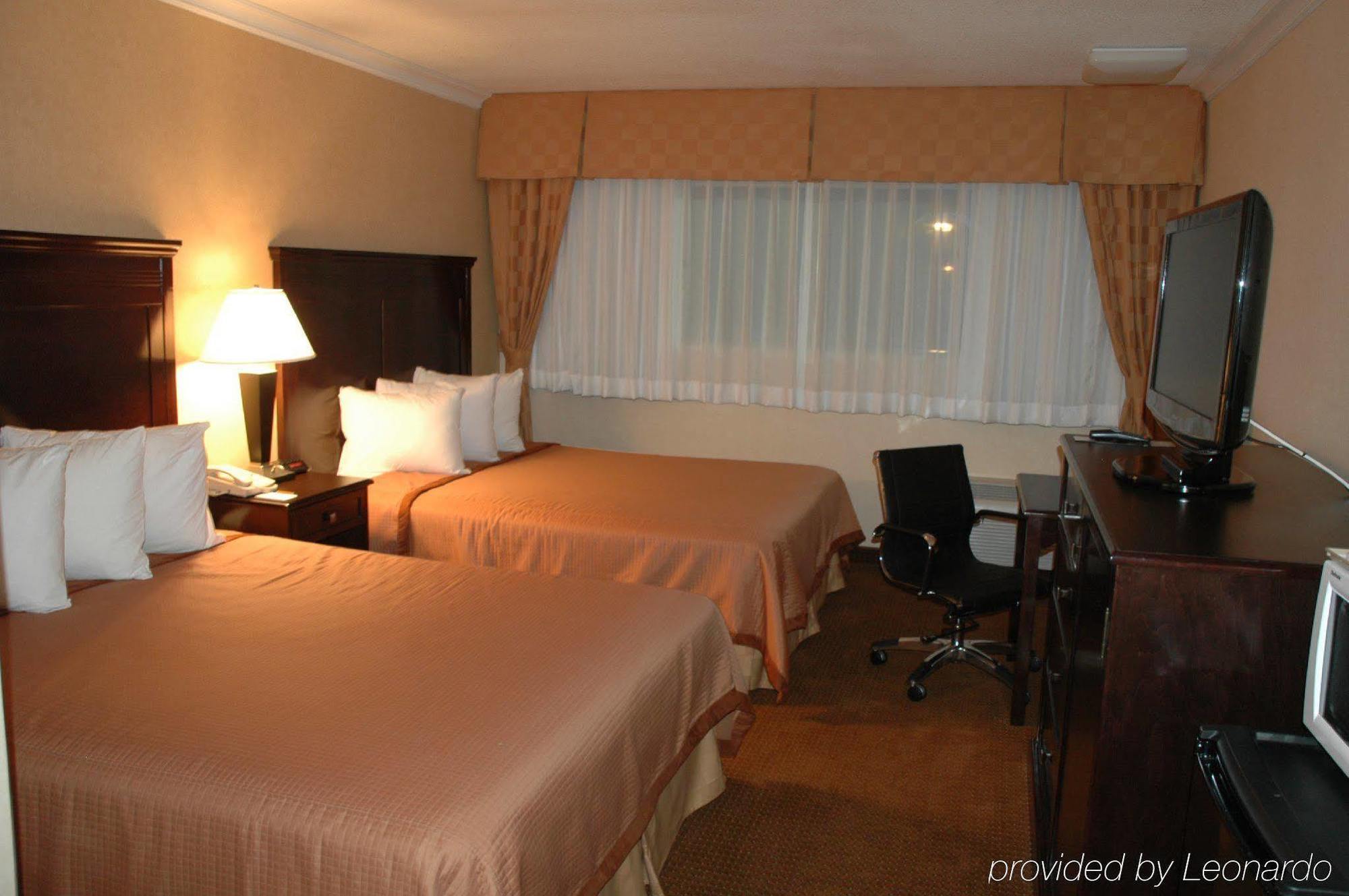 Pasadena Rose & Crown Hotel Dış mekan fotoğraf