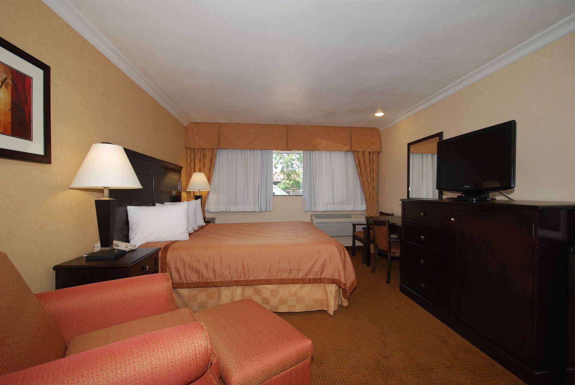 Pasadena Rose & Crown Hotel Dış mekan fotoğraf