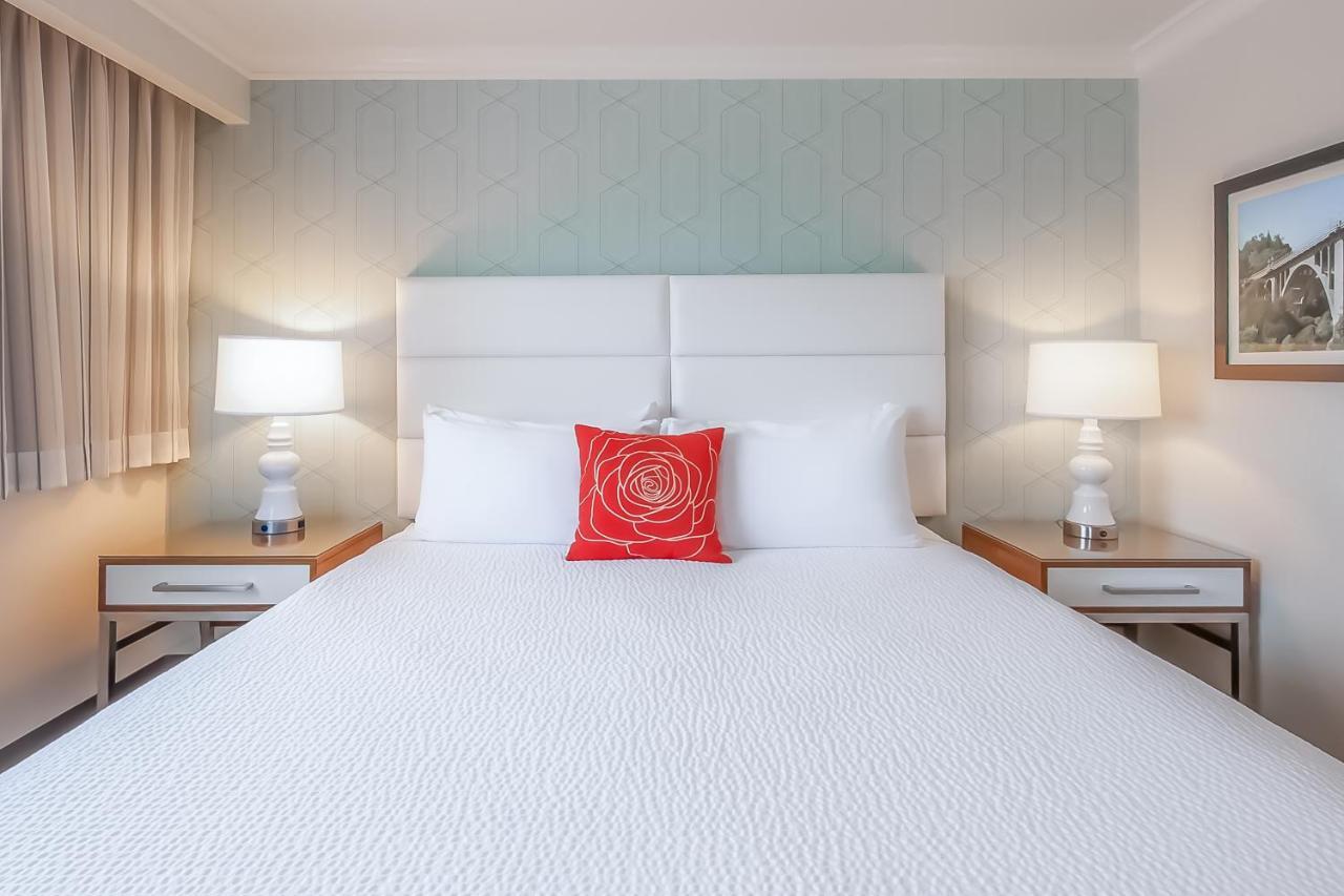 Pasadena Rose & Crown Hotel Dış mekan fotoğraf